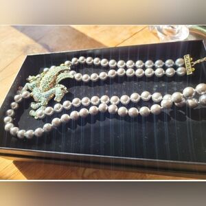 HEIDI DAUS "PEGASUS" NECKLACE